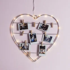 LED Herz Deko mit Holzklammern