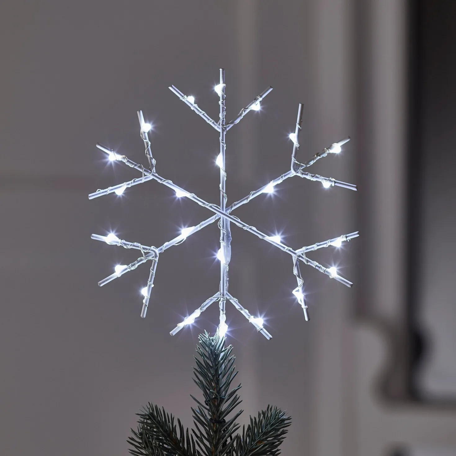 LED Schneeflocken Baumspitze Weihnachtsbaumdeko weiß