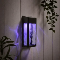 LED Solar Wandleuchte aus Glas schwarz