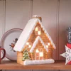 Leuchtende Häuschen & Lichterkette mit Lebkuchenmännchen