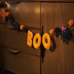 1,5m Halloween Boo Filz Girlande