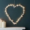 Micro LED Herz mit weißen Pompons