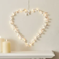 Micro LED Herz mit weißen Pompons