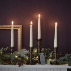 4 Mini TruGlow® LED Stabkerzen Echtwachs mit Fernbedienung