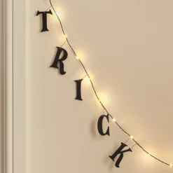 1,6 m "Trick or Treat" Halloween LED-Mikro-Girlande mit Timer & Spinne
