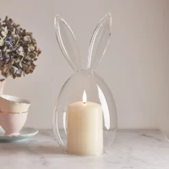 Osterhasen Glasglocke und TruGlow® Kerze