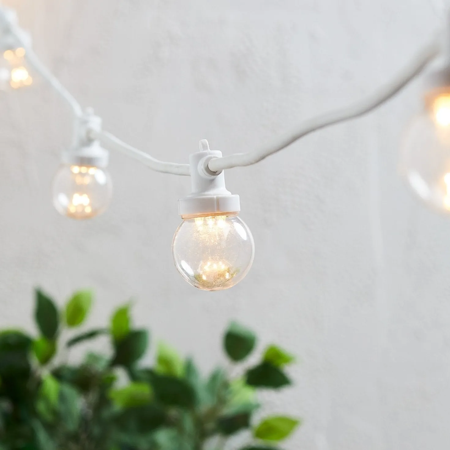 Pro Connect von 15m 30er Party Lichterkette warmweiß transparente Birnen koppelbar weißes Kabel