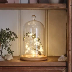 Set aus Glaskuppel & Mikro-LED-Lichterkette mit Geistern und Spinnen