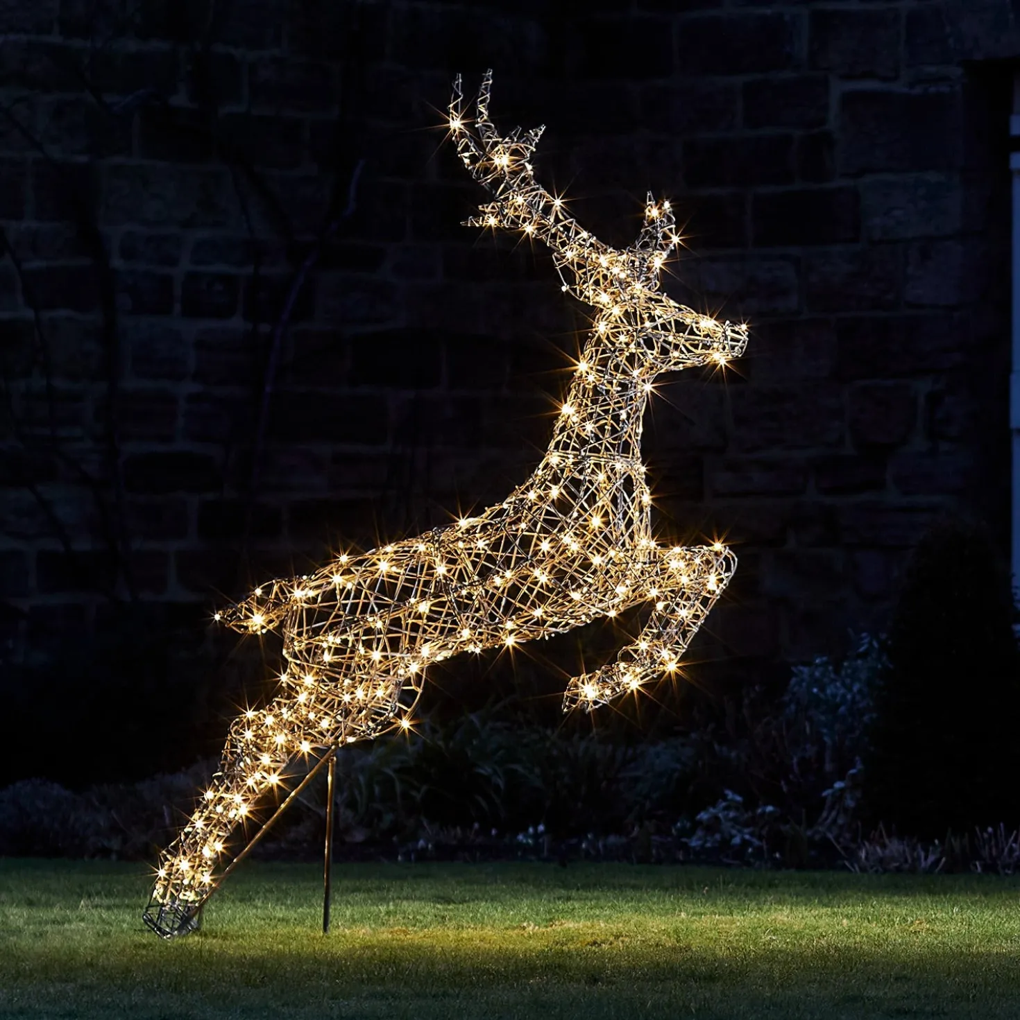 Springendes Solar-LED-Rentier Hirsch L Harlow