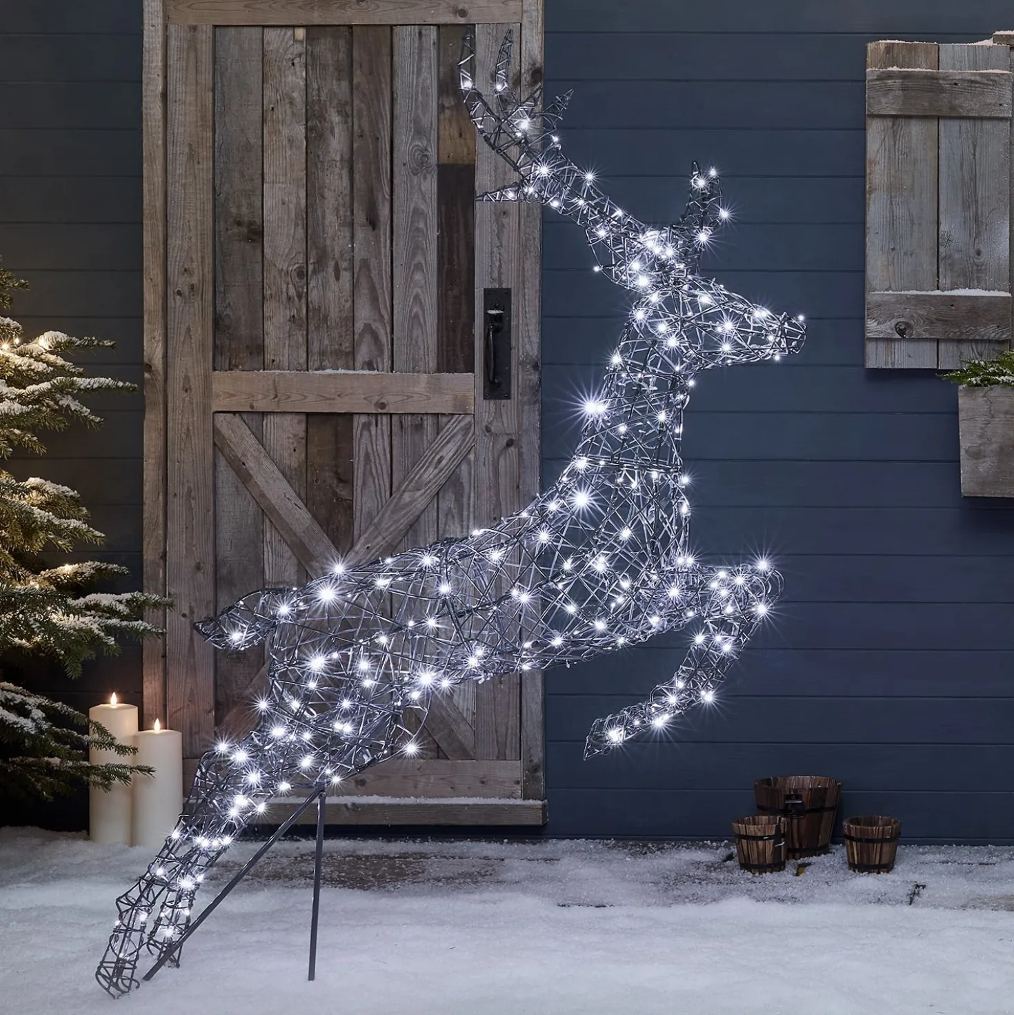 Springendes Solar-LED-Rentier Hirsch L Harlow
