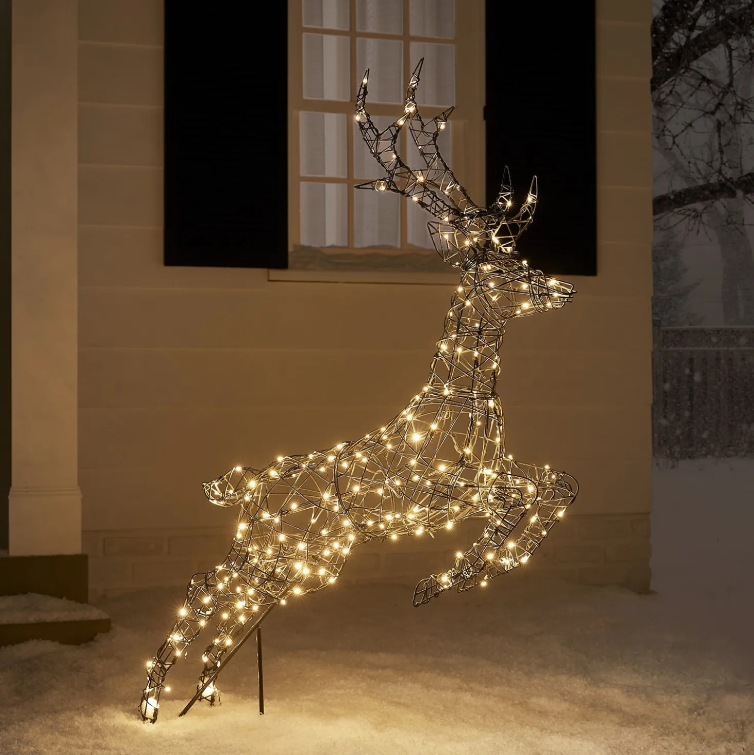 Springendes Solar-LED-Rentier Hirsch L Harlow