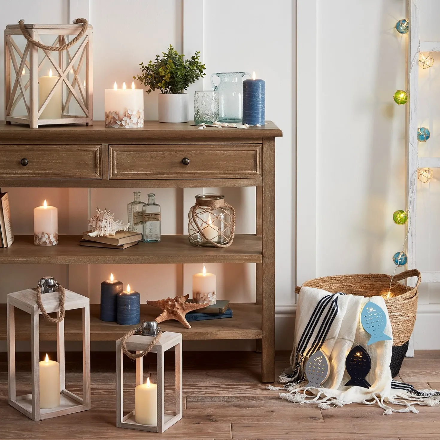 TruGlow® dreidochtige LED Kerze Echtwachs mit Muscheln