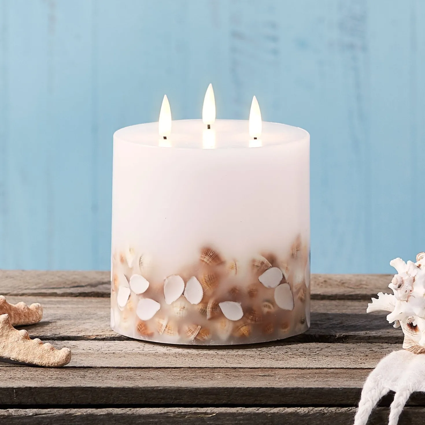 TruGlow® dreidochtige LED Kerze Echtwachs mit Muscheln