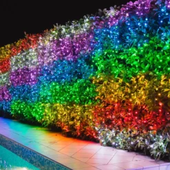 Twinkly 2,1m smarter Lichtervorhang Bunt und Weiß Edition mit 210 LEDs
