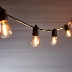 Ultimate Connect 20m 40er LED Lichterkette Glühbirnen warmweiß koppelbar schwarzes Kabel