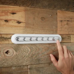 Warmweiße LED Schrankbeleuchtung Touch Leuchtleiste 28cm